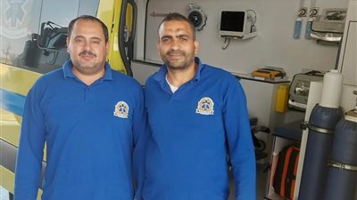 ولدت داخل سيارة إسعاف.. شجاعة مسعف تنقذ مولودة من الاختناق بالحبل السري