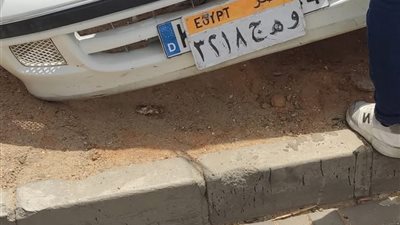 مصرع 4 أشخاص وإصابة 11 إثر إنقلاب ميكروباص أعلى الطريق الأوسطى بأكتوبر 