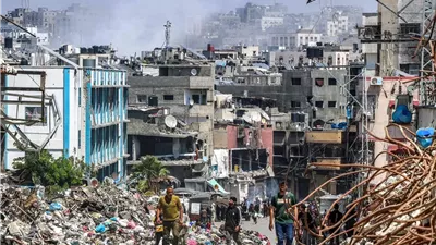 غزة تحت القصف.. مجازر ودمار واسع واستهداف للمستشفياتI فيديو