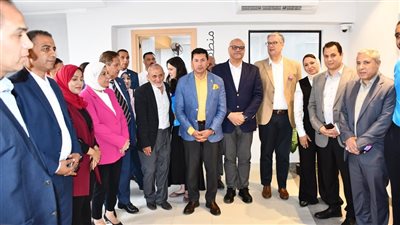 وزير الشباب والرياضة ومحافظ القليوبية يفتتحان معمل الابتكار بمركز شباب المنشية