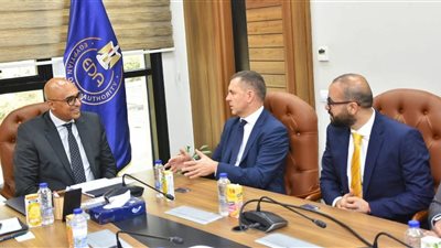 نائب رئيس هيئة الدواء يبحث سبل التعاون مع وفد شركة شتادا للأدوية 