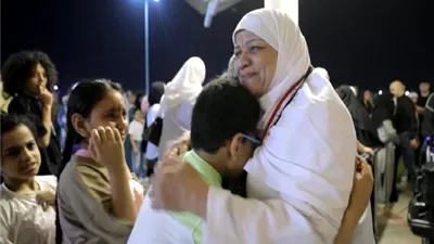 «لبيك اللهم لبيك » .. أول فوج من الحجاج يغادر مطار القاهرة 