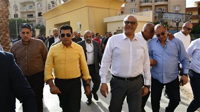 وزير الشباب والرياضة ومحافظ القليوبية يتفقدان مركز التنمية الشبابية بالعبور