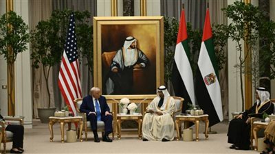 بن زايد: وقعنا استثمارات أمريكية بقيمة 1.4 تريليون دولار لمدة 10 سنوات