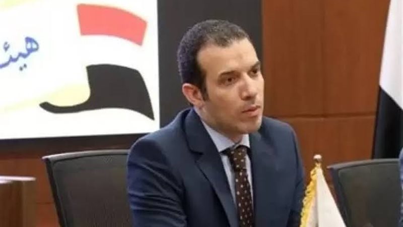 الدكتور عمرو رشيد