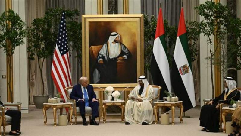 بن زايد: وقعنا استثمارات
