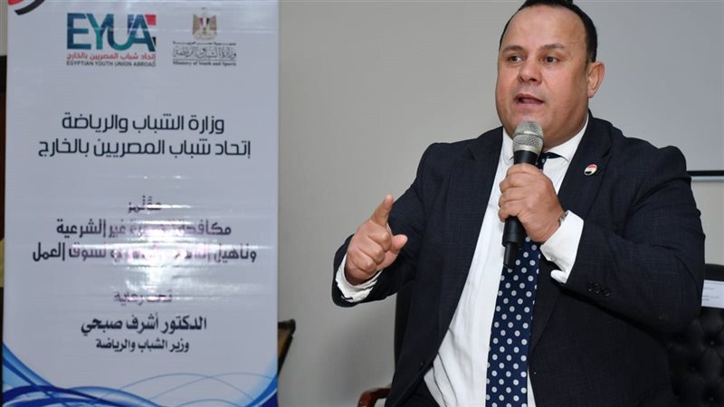 الإعلامي علاء خليل،