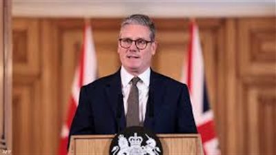 ستارمر يهاجم بوتين : ادفع ثمن تهربك من محادثات السلام مع أوكرانيا