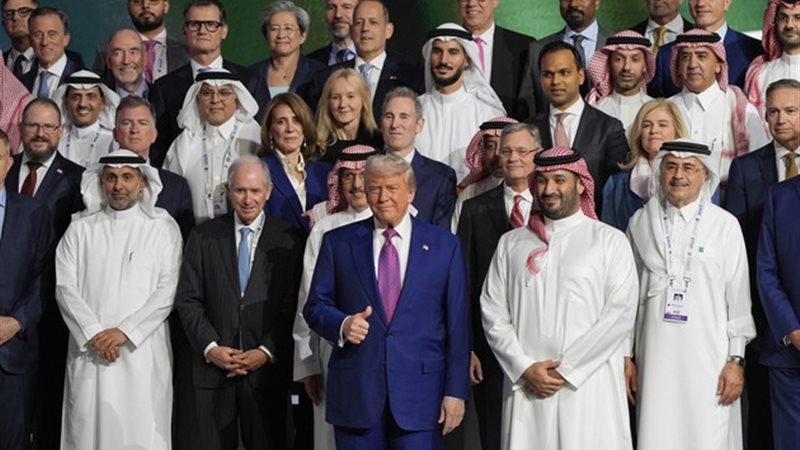 صفقات عمالة التكنولوجيا