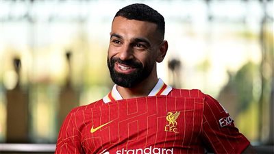 محمد صلاح يعلن موعد اعتزاله كرة القدم .. و أهدافه مع ليفربول بعد التجديد