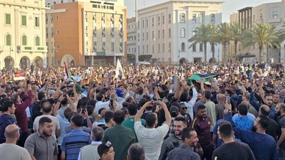 عودة الهدوء إلى طرابلس بعد موجة من العنف الدموي فى ليبيا