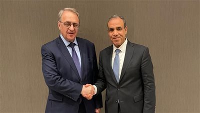 وزير الخارجية والهجرة يلتقي الممثل الخاص للرئيس الروسي إلى الشرق الأوسط 