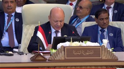 المجلس الرئاسي اليميني: شعبنا يخوض معركة وجودية ضد الحوثيين