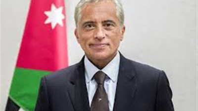 رئيس الوزراء الأردني: العالم وقف عاجزا لإنهاء الحرب الإسرائيلية على قطاع غزة