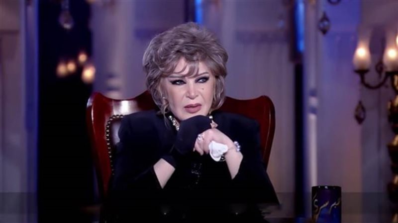 الفنانة صفية العمري