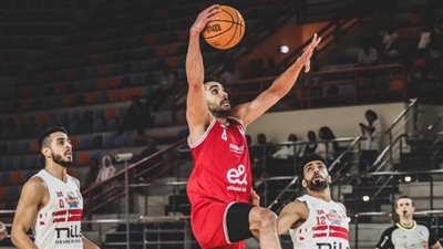 الأهلي يهزم الزمالك ويتقدم في سلسلة نصف النهائي لدوري كرة السلة
