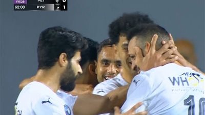 مروان حمدى يضيف الهدف الثانى لبيراميدز ..السماوي ينتظر هدية من البنك 