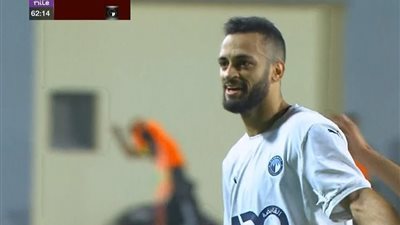 بيراميدز يضيق الخناق على الأهلي بانتصاره على بتروجيت بثنائية نظيفة