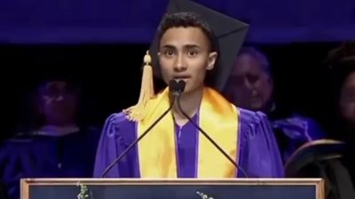 جامعة أمريكية تحرم طالبًا من شهادة تخرجه بسبب انتقاده للإبادة في غزة 